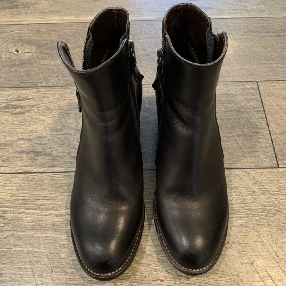 AGL ATTILIO GIUSTI LEOMBRUNI Ella Block Heel Bootie black boots size 37.5
